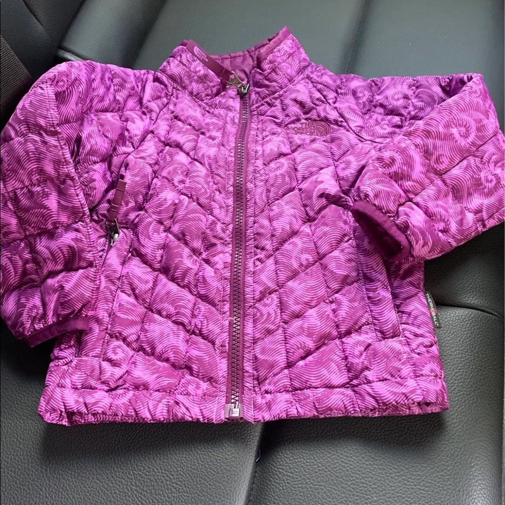 The north face jacket size 2t